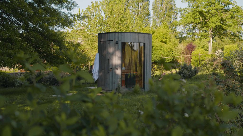 Lumipod x Ollie PB-14 Sauna - Lumipod Cabins - Ollie Pritchard-Barrett - Architectural Photographer & Filmmaker