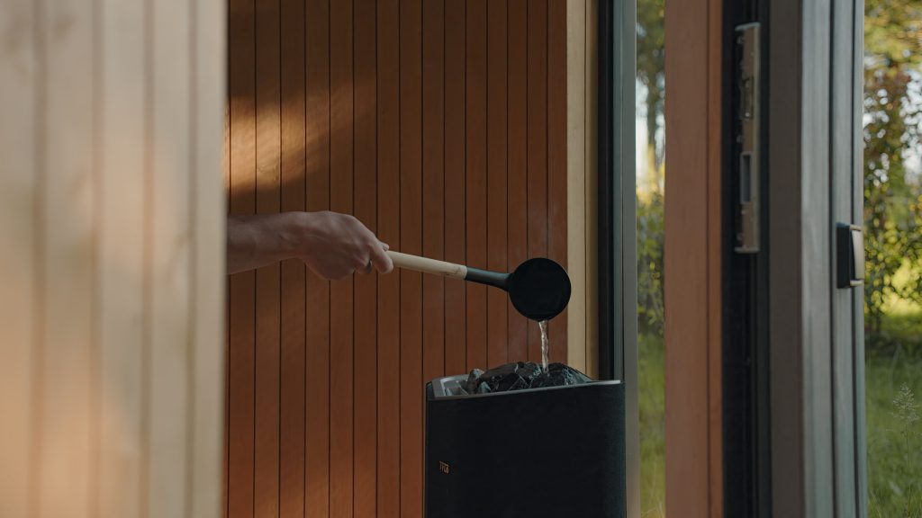 Lumipod x Ollie PB-21 Sauna - Lumipod Cabins - Ollie Pritchard-Barrett - Architectural Photographer & Filmmaker